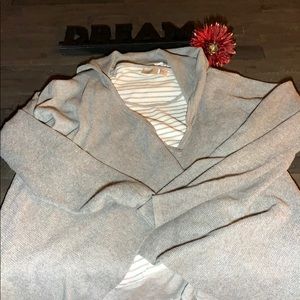 Womens Avenue Cardigan